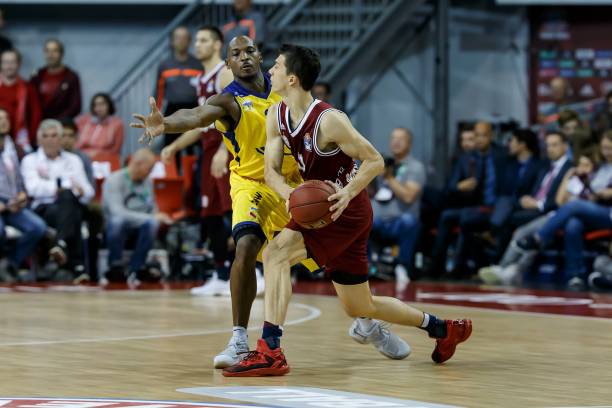 青岛队的球 青岛队的球