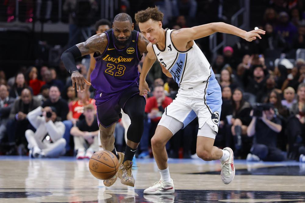 同场竞争 同场竞争